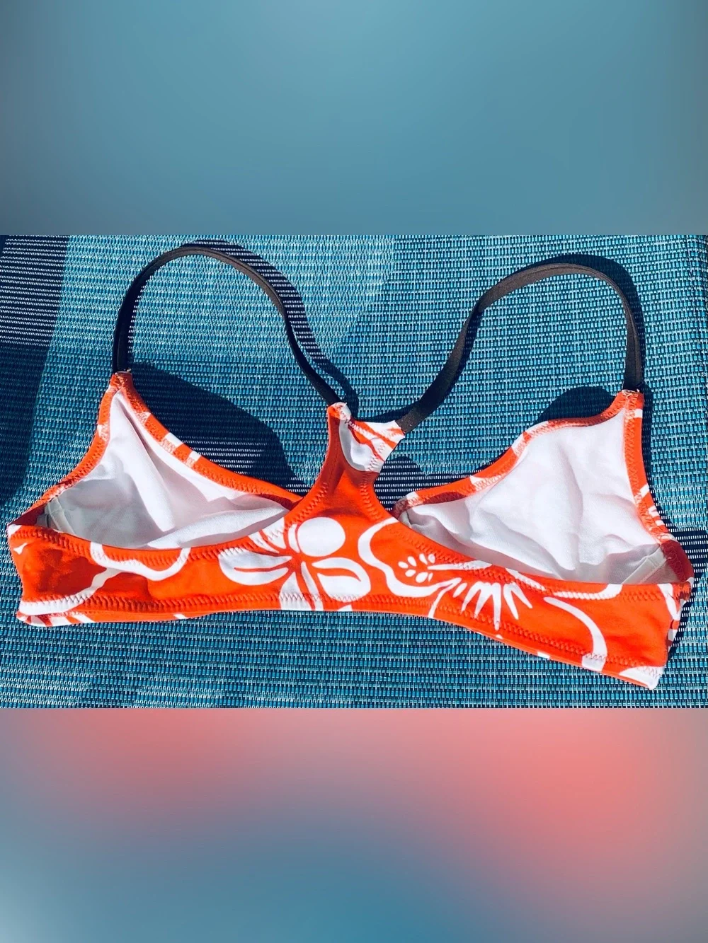 AXCELERATE SPEEDO ORANGE AND WHITE FLORAL RACERBACK UNDERWIRE BIKINI TOP